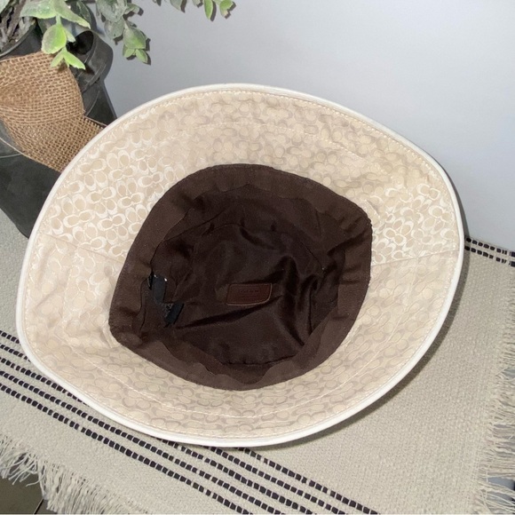 Coach Signature Print Beige and Ivory Bucket Hat Vintage Size P/S - Picture 7 of 14